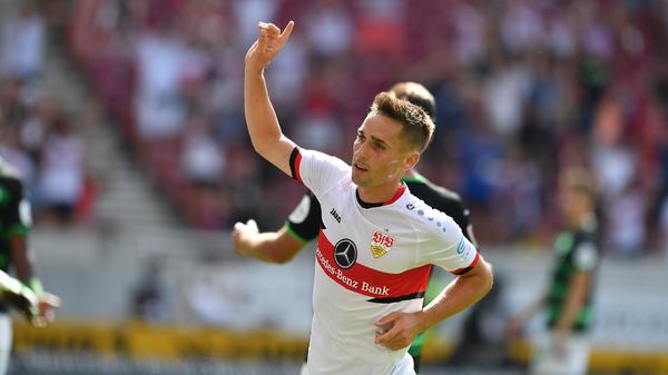 Das hätte definitiv besser laufen können: Mit 1:5 hat das Kleeblatt den Saisonauftakt beim VfB Stuttgart in den Sand gesetzt. Phasenweise spielten die Hausherren den Aufsteiger schwindelig -hier kommen alle Bilder der Hitze-Schlacht!