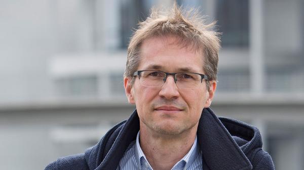 Knaus: Regierung sollte Kontingent fuer afghanische Fluechtlinge nennen