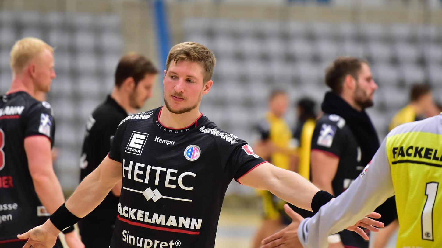 Wiedersehen mit Freunden: Jan Schäffer (hier vergangene Saison noch im Trikot des HCE) läuft inzwischen für Coburg auf.