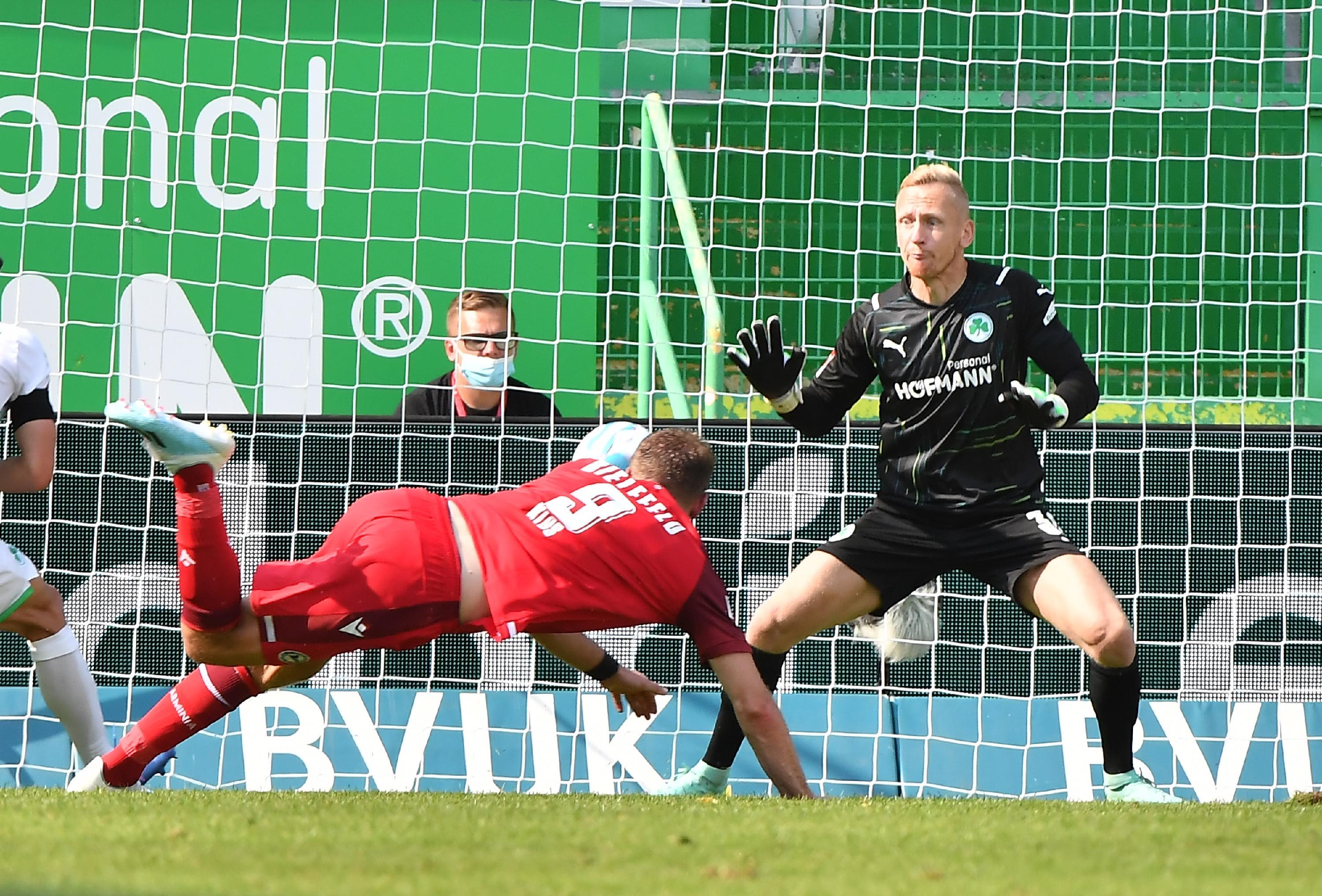 SpVgg Greuther Fuerth - Arminia Bielefeld