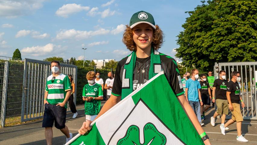 "Jetzt haben wir den ersten Punkt!": Das sagen Kleeblatt-Fans nach dem Heimspiel