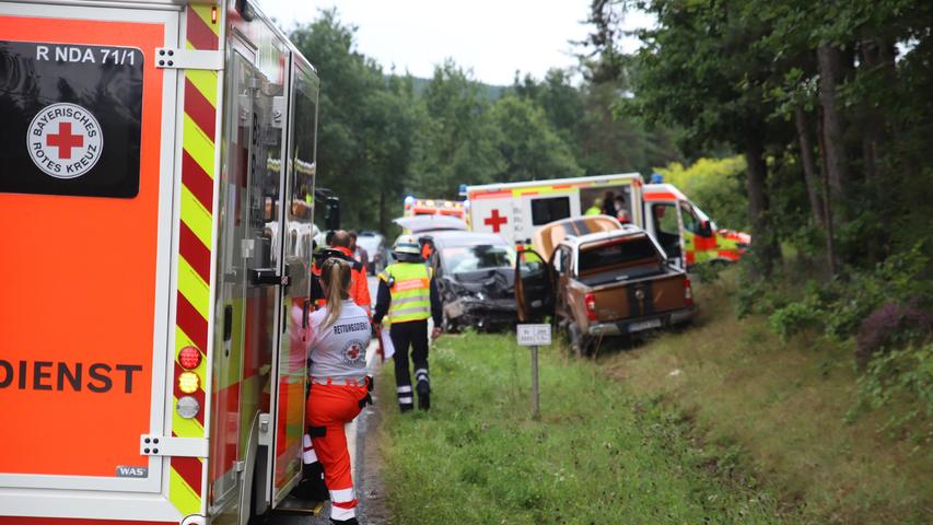 Unfall mit acht Verletzten bei Spalt: Verursacher war offenbar betrunken