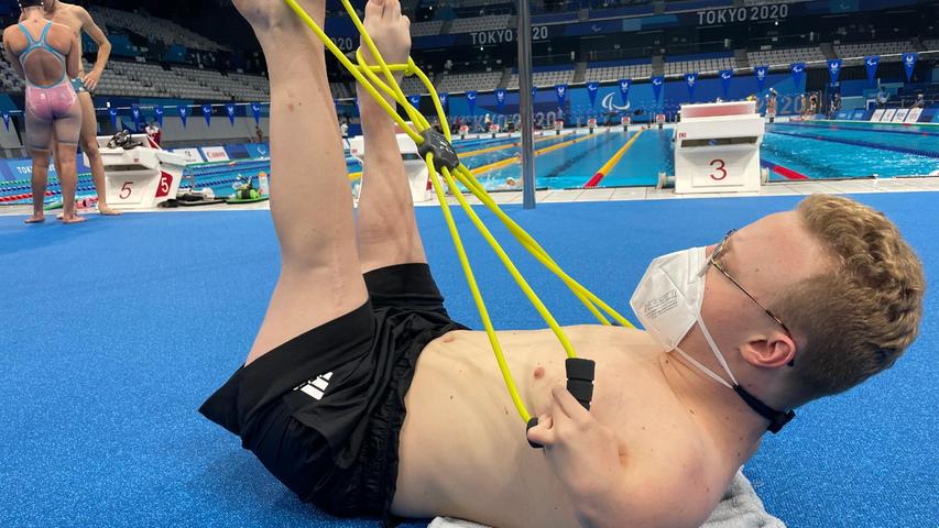 Paralympics Schwimmer Josia Topf aus Erlangen bei der Vorbereitung in Tokio
Paralympics Schwimmer Josia Topf aus Erlangen bei der Vorbereitung in Tokio