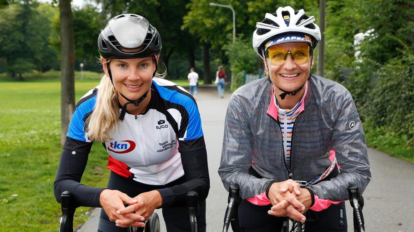 Treten für den guten Zweck kräftig in die Pedale: Veronika Kubusch und Gwendolyn Bienert radeln bei der Deutschlandtour der Rad-Elite voraus und sammeln für die Plan International Challenge Spenden für Kinder.