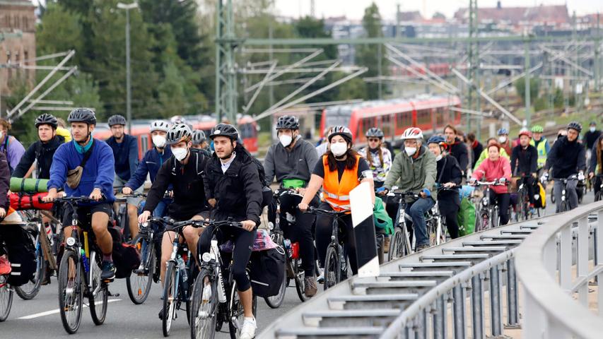 Manche Fahrradfahrer fahren sogar die gesamte Strecke von München nach Berlin.