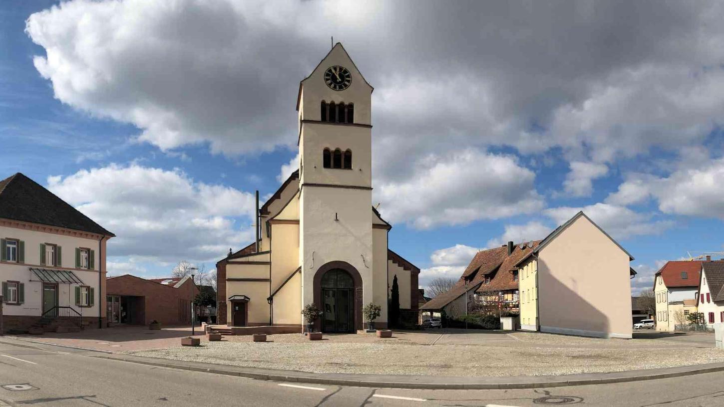 Idyllisch gelegen, ein 1440-Einwohner-Dorf: Forchheim am Kaiserstuhl in Baden-Württemberg.