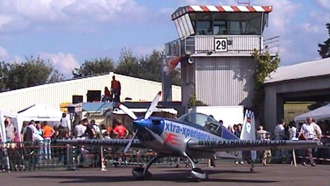 Vorbildlicher Flugverkehr oder unerträglicher Lärm? Am Flugplatz Gauchsdorf (hier bei den Flugtagen der Fliegervereinigung im Jahr 2016) scheiden sich die Geister.