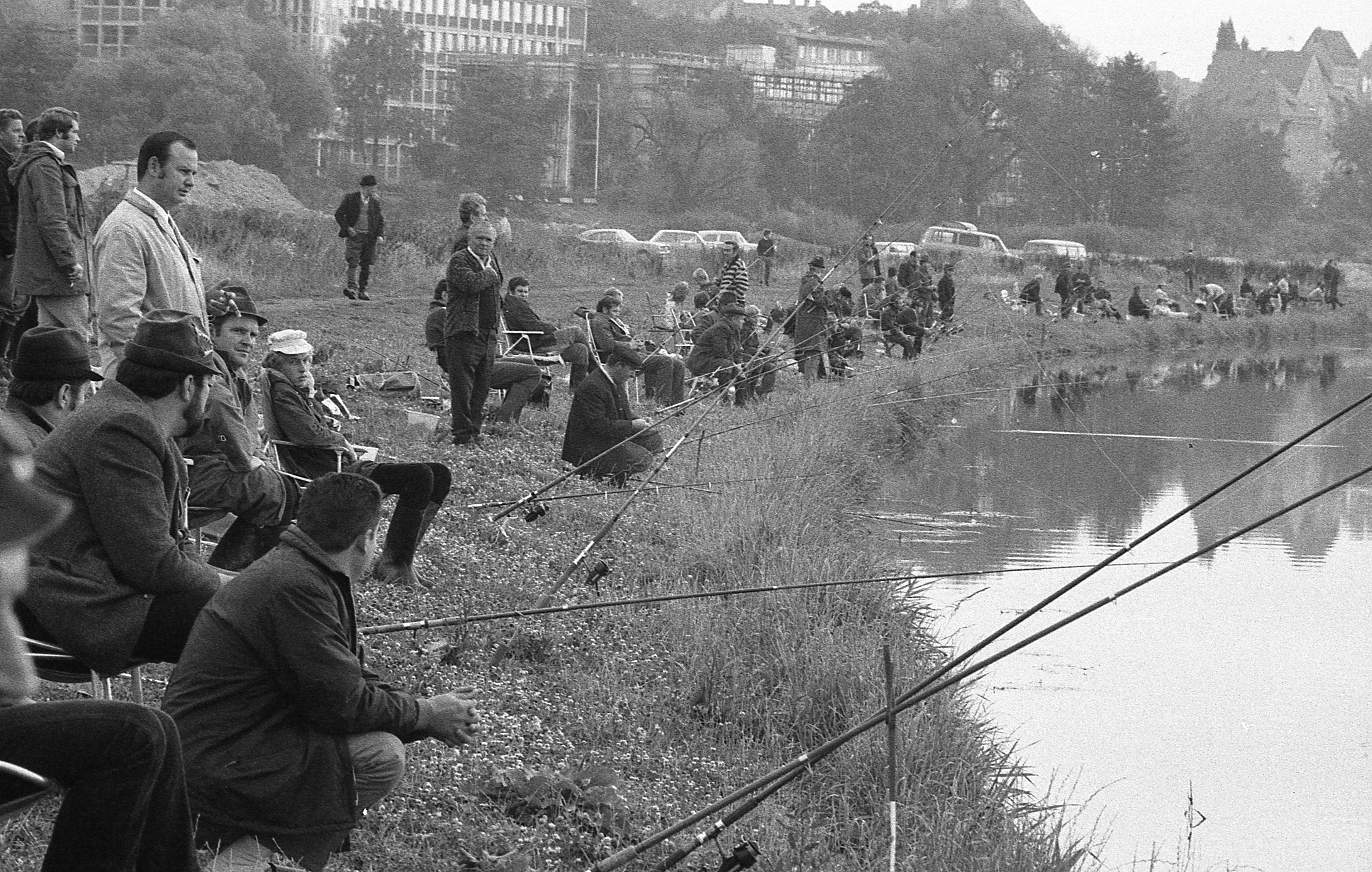 30. August 1971: Geduldsprobe beim Wiegen 30. August 1971: Geduldsprobe beim Wiegen
