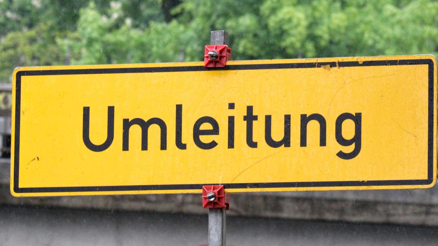 FN Foto: Distler Datum: 15.05.2010 Motiv: Umleitungs-Schild FN Foto: Distler Datum: 15.05.2010 Motiv: Umleitungs-Schild