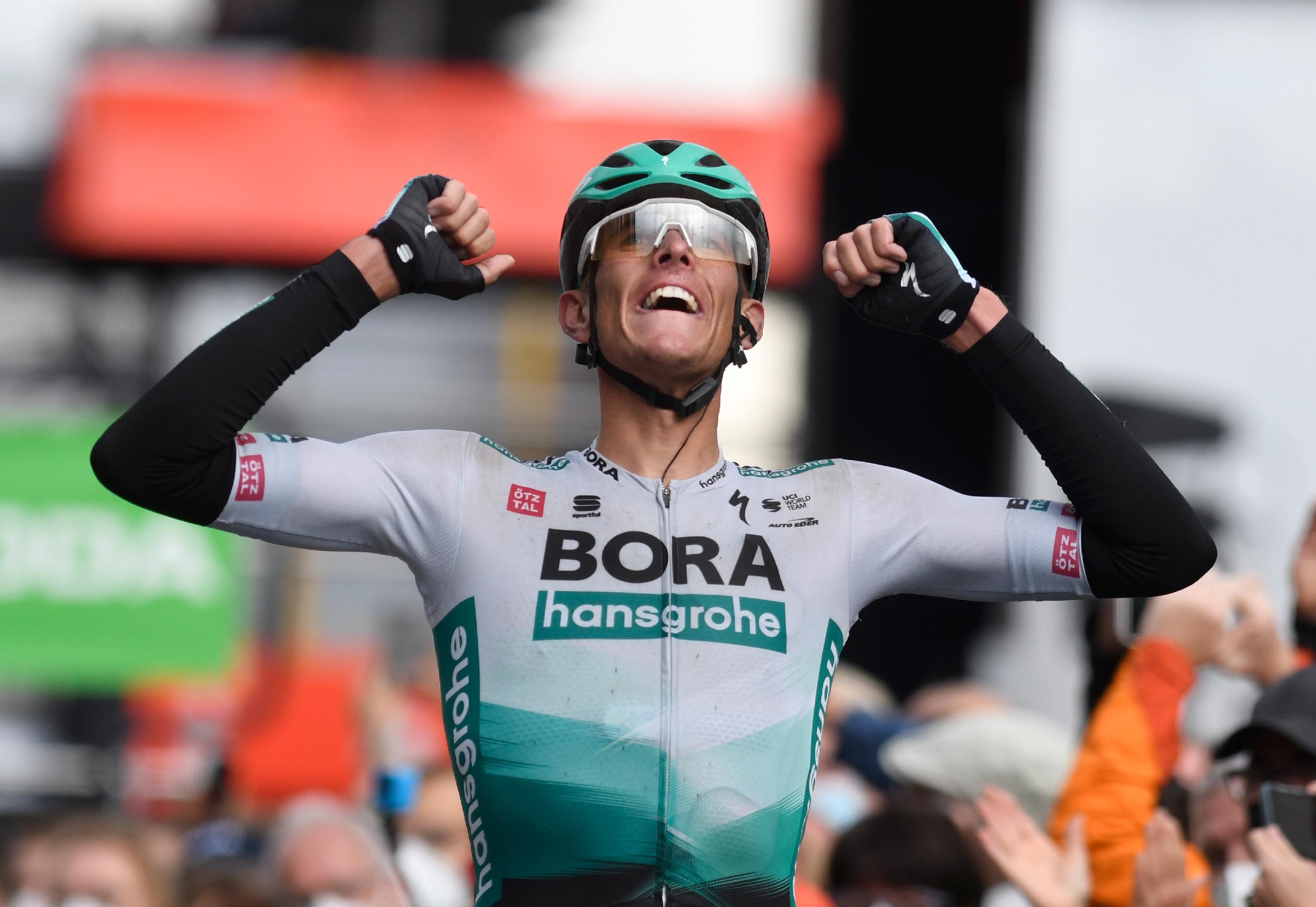 Elf Sekunden Vorsprung hatte er vor Dylan Teuns.