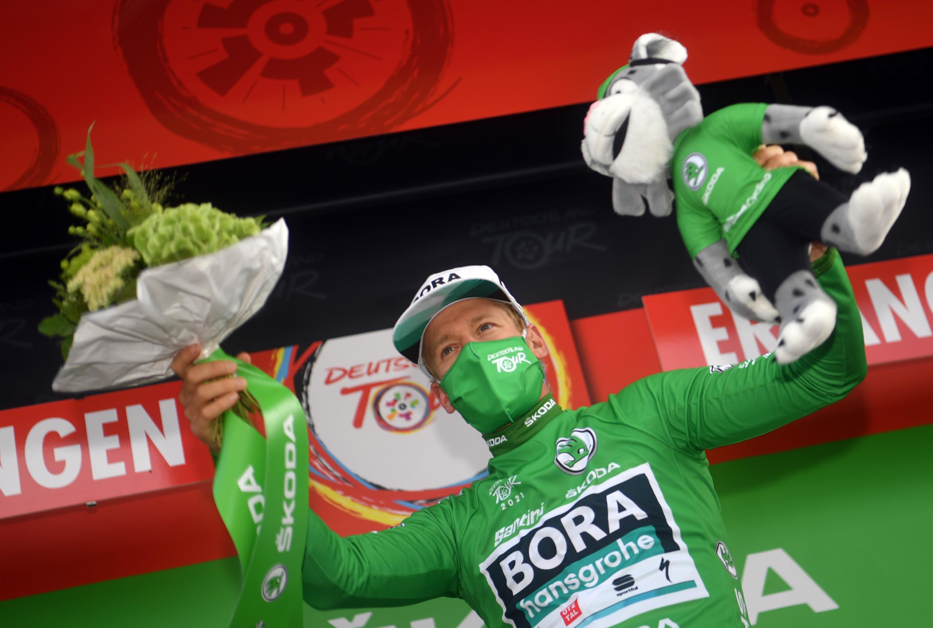 Pascal Ackermann liegt noch in der Sprintwertung vorne. Am Sonntag auf der Etappe von Erlangen nach Nürnberg dürfte es zu einem spannenden Duell der beide Fahrer kommen. Beide hoffen auf den Gesamtsieg der viertägigen Rundfahrt.