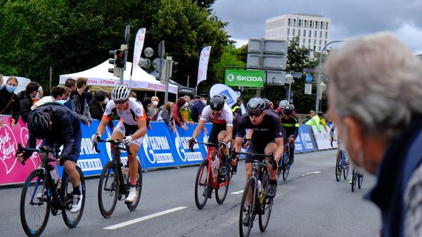 Deutschlandtour: Zieleinläufe Jedermann Tour (55km und 108km), Fahrradmesse, Kinder joy of moving Mini Tour mit Jens Voigt