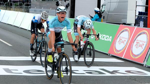 Auch auf diesem Foto: Freude und Erleichterung pur.