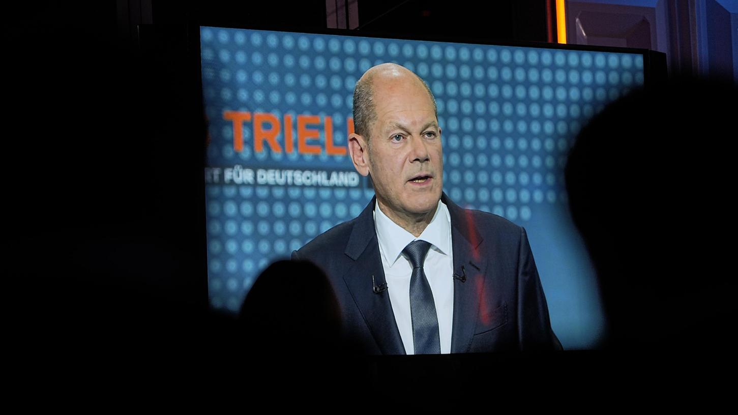 Olaf Scholz laut Forsa-Umfrage Sieger im ersten TV-Triell. Olaf Scholz laut Forsa-Umfrage Sieger im ersten TV-Triell.