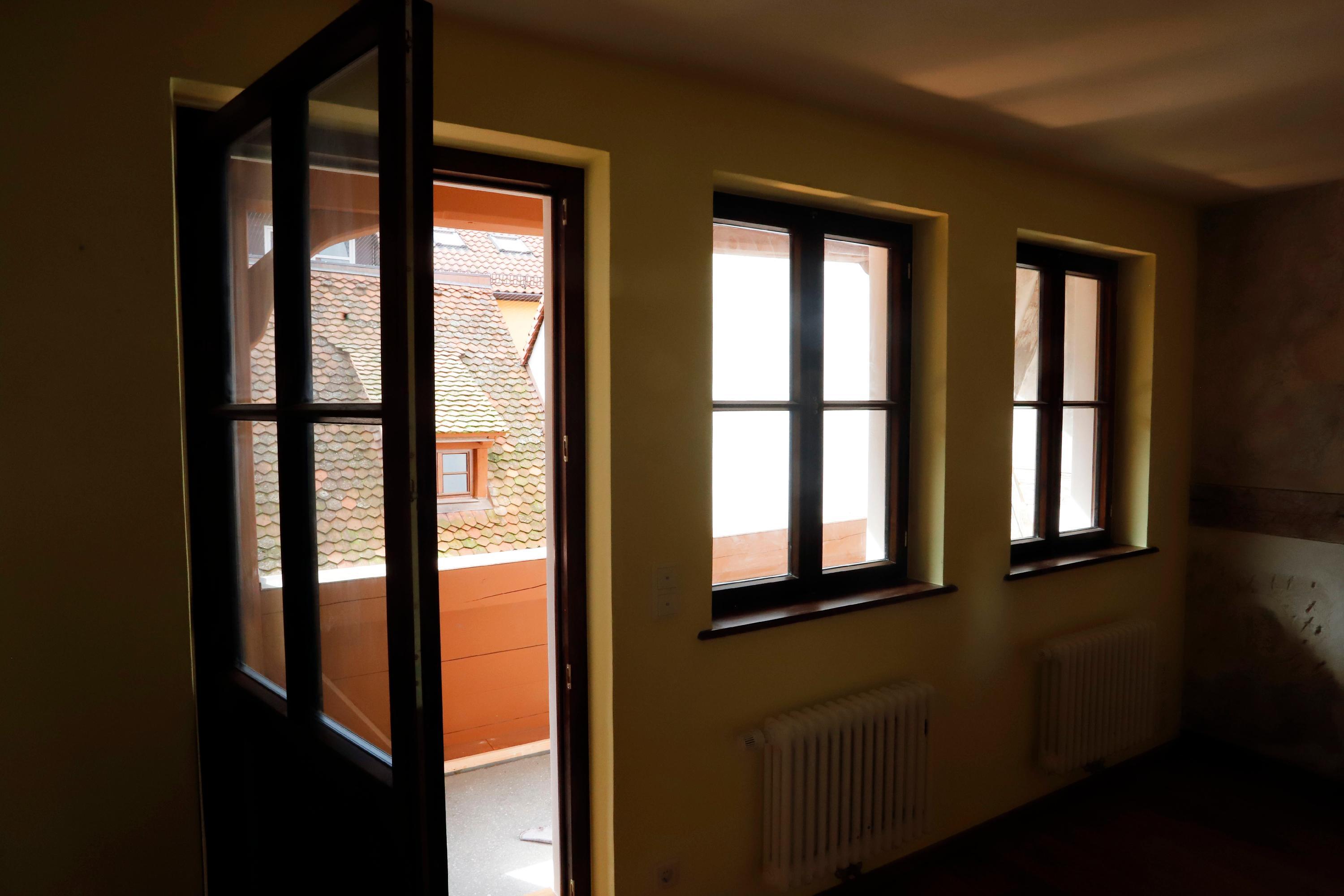 Im Kern stammt das Haus Hintere Ledergasse aus dem 17. Jahrhundert. Auch nach der Sanierung haben manche Räume wenig Licht.