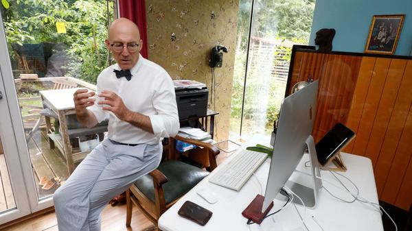 Ewald Arenz im Heimspiel