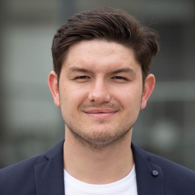 Nils Gründer, Direktkandidat der FDP im Wahlkreis 232 Amberg. Nils Gründer, Direktkandidat der FDP im Wahlkreis 232 Amberg.