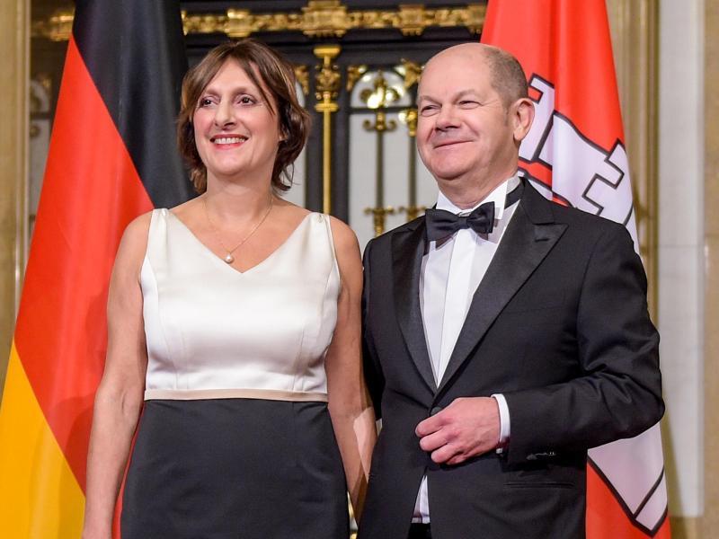 Bundestagswahl: Wer wird First Lady oder First Gentleman? - Politik