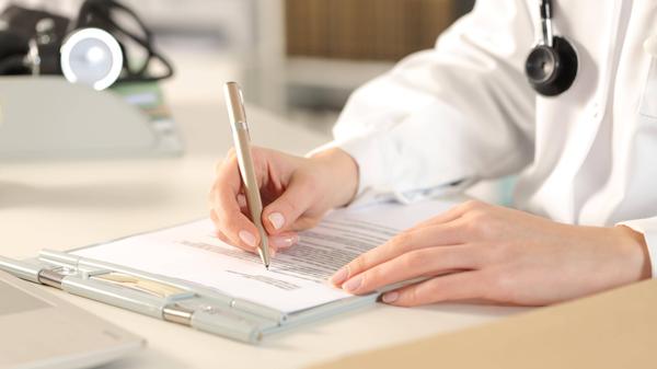 Mediangehalt: 121.748 Euro brutto pro Jahr