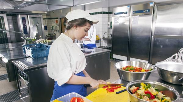 Mediangehalt: 21.907 Euro brutto pro Jahr