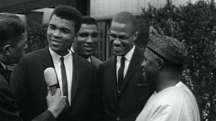 Die ab 9. September bei Netflix verfügbare Doku "Blutsbrüder: Malcolm X und Muhammad Ali" erzählt von der außergewöhnlichen Freundschaft und den späteren Differenzen zwischen dem Ex-Häftling und Bürgerrechtler und dem legendären Box-Champion. In dem anderthalbstündigen Film von Marcus A. Clarke kommen Freunde und Familienmitglieder zu Wort. Außerdem ist darin bisher unveröffentlichtes Material zu sehen.