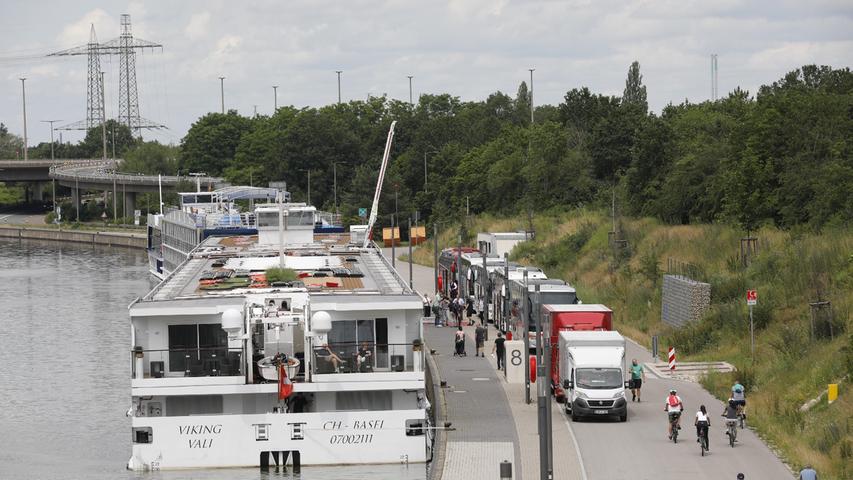 Stau an der Anlegestelle - ein Bild von 2019.
Stau an der Anlegestelle - ein Bild von 2019.