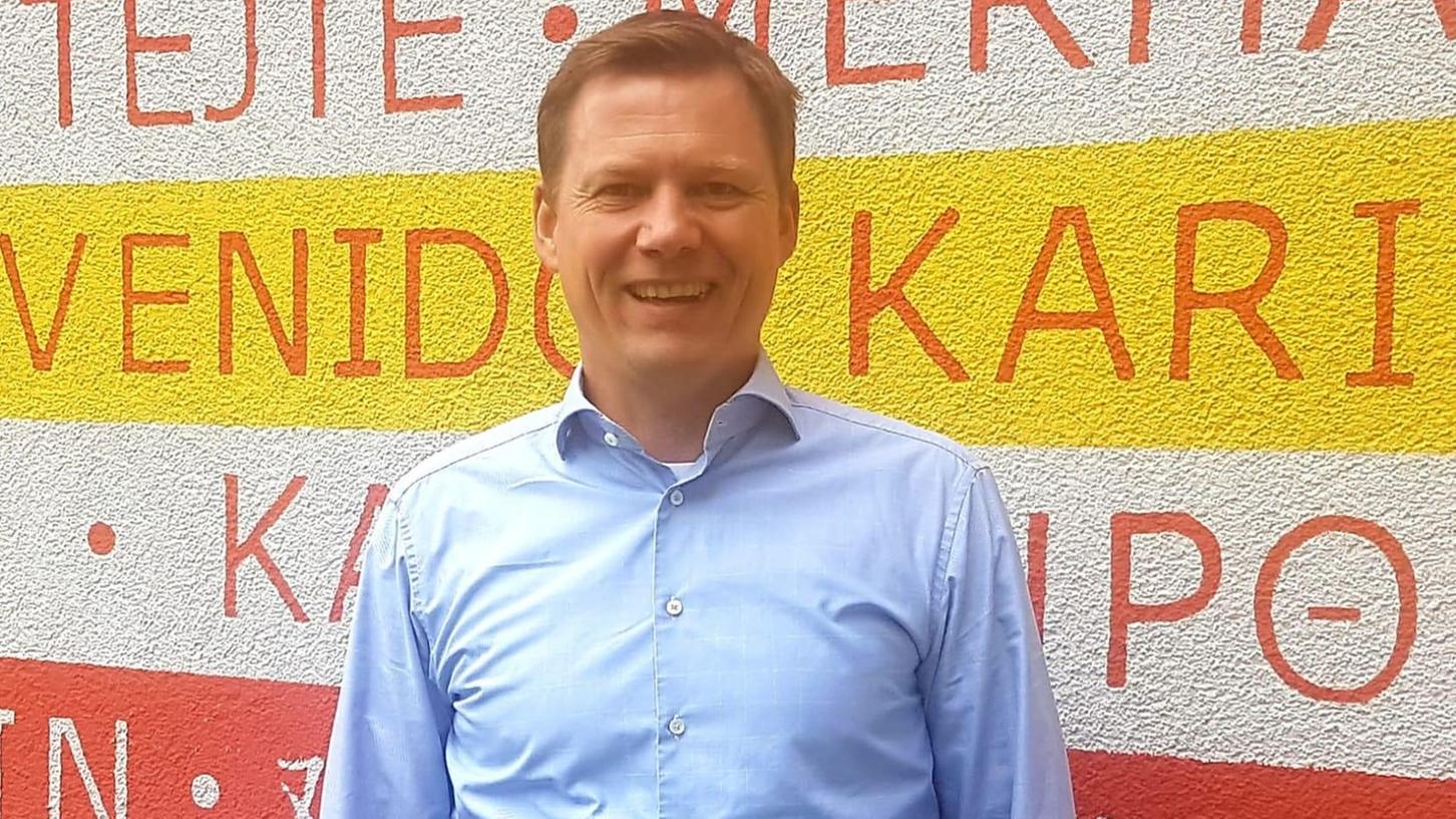 Alexander Höhn wird stellvertretender Schulleiter
