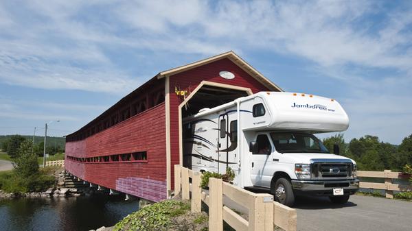 Quebec Canada The Heppell covered bridge over the Matapédia River PUBLICATIONxINxGERxSUIxAUTxONLY