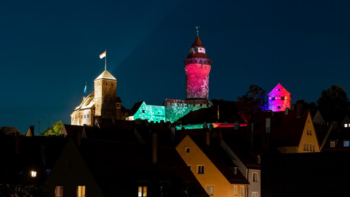 Erste Bilder zum Spektakel: Ab heute leuchtet die Nürnberger Burg bunt