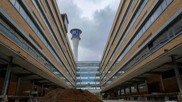 Andere Welt: Aus diesem bekannten Blickwinkel wirkt die Quelle beinahe unberührt.