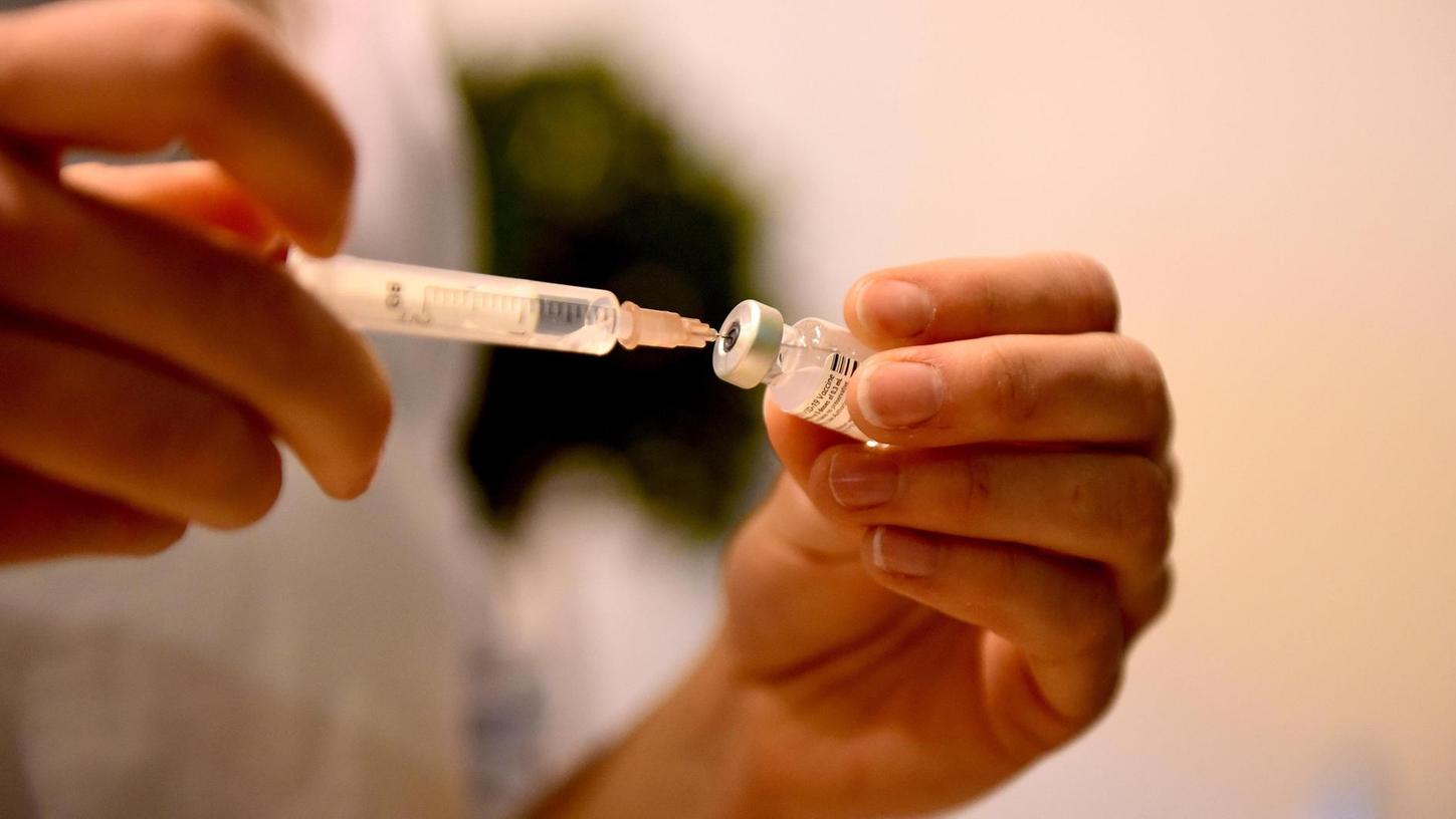 Fürther Impfzentrum reduziert Öffnungszeiten