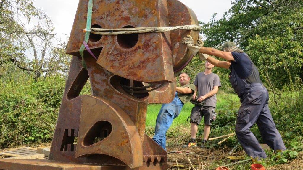 Ziemlich beeindruckend sind sie, die neuen Werke am Skulpturenweg.