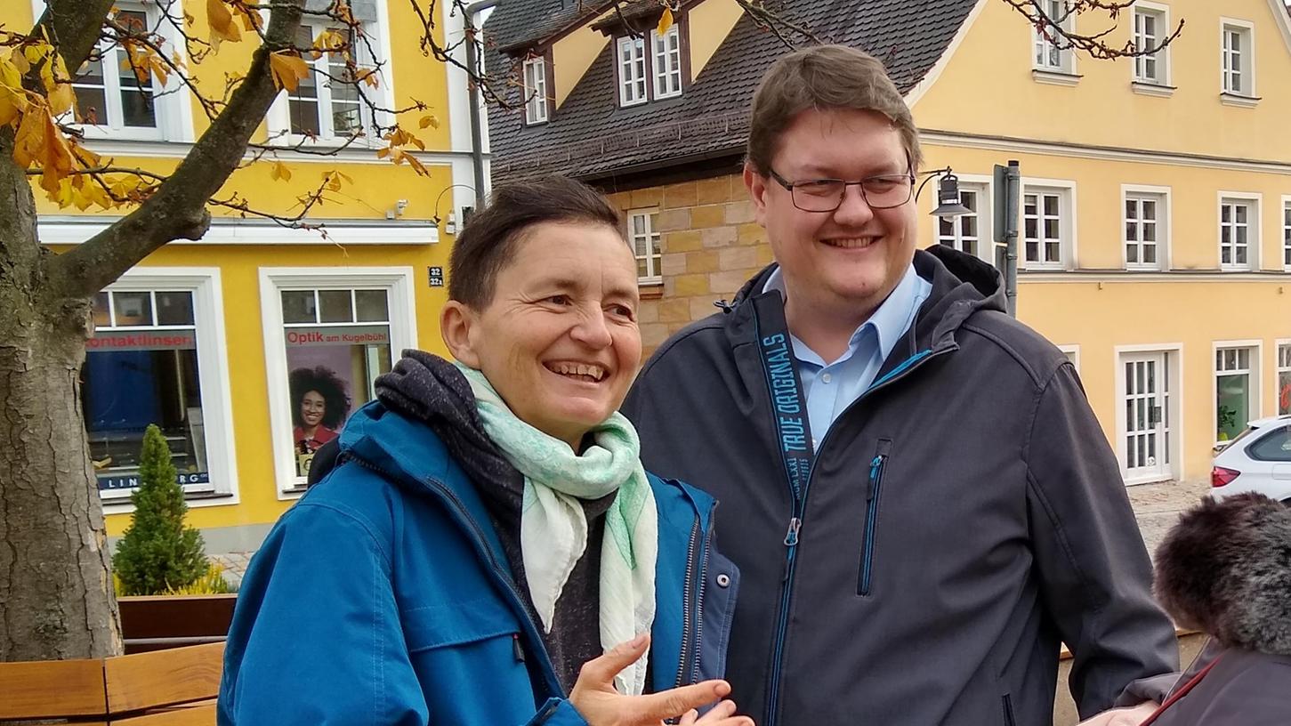 Birgit Helbig und Felix Erbe am Tag der Aufstellungsversammlung zur Kreistagswahl der Grünen im Landkreis Roth. Die beiden bilden die Doppelspitze der Grünen-Fraktion im Rother Kreistag.
