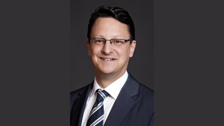 Ulrich Blaschke (SPD) Beruf: Rechtsanwald. Erhaltene Stimmen: 49896.