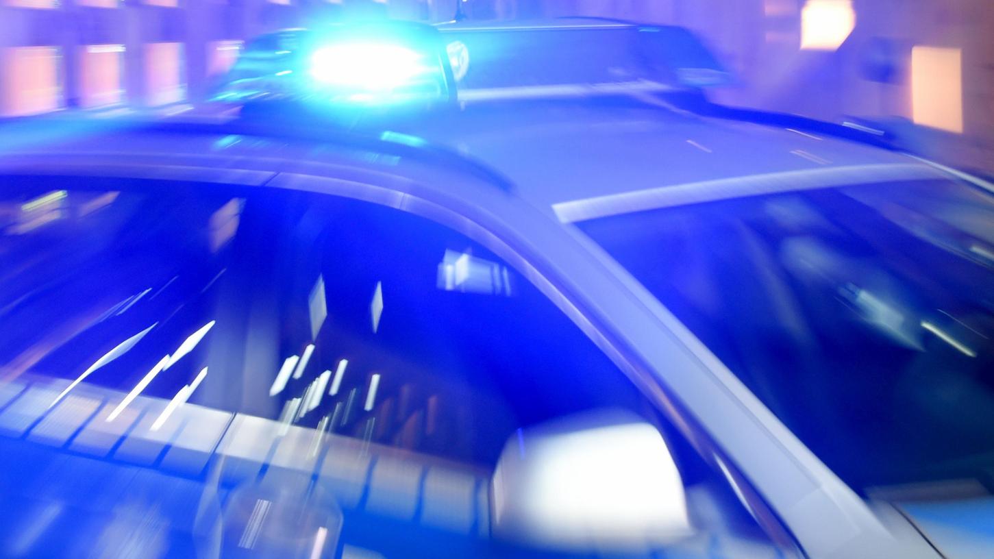 Polizei (Symbolbild).
Polizei (Symbolbild).