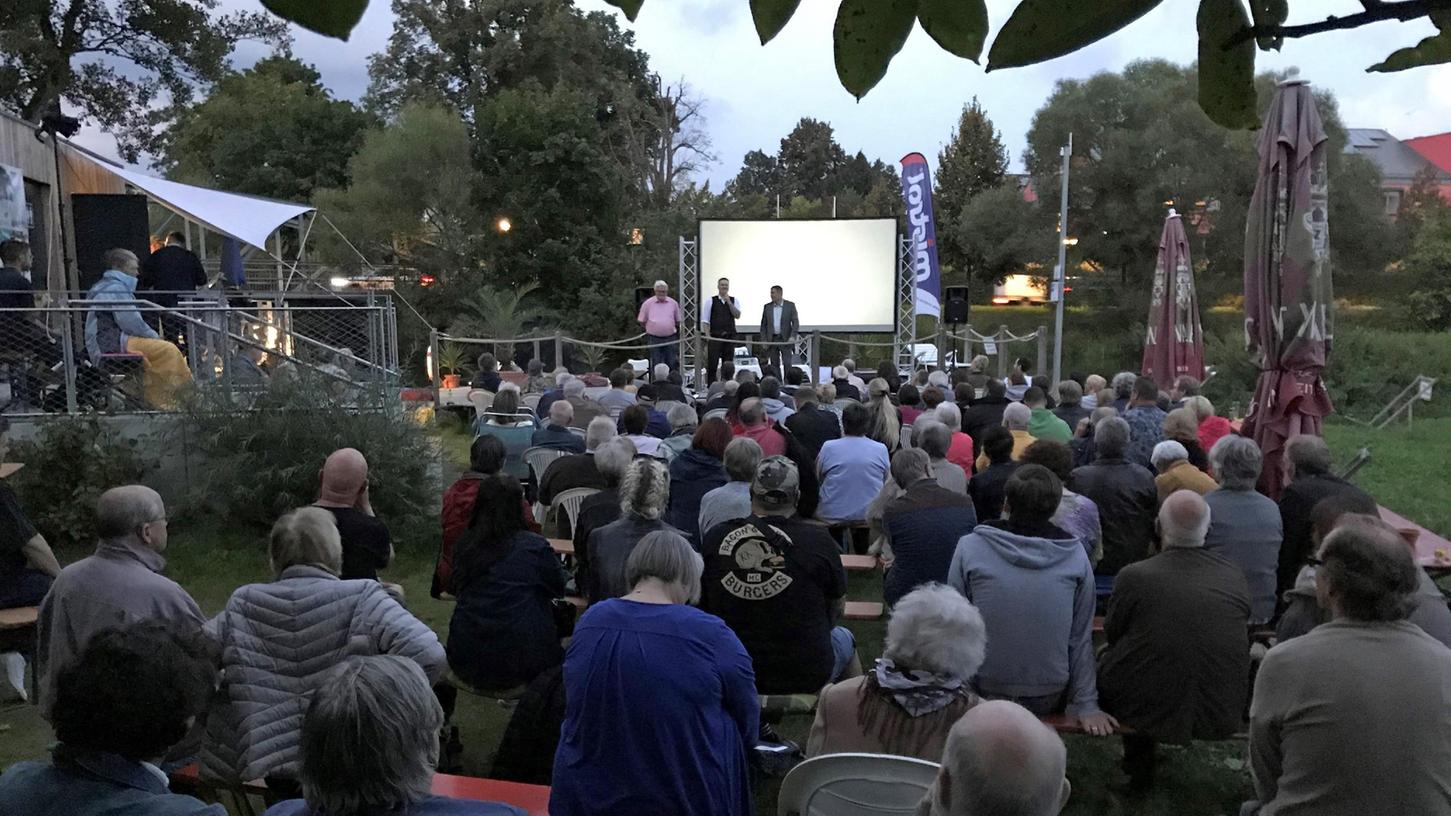Ausverkauft! Die Premiere des Films am Donnerstag stieß auf großes Interesse.
Ausverkauft! Die Premiere des Films am Donnerstag stieß auf großes Interesse.