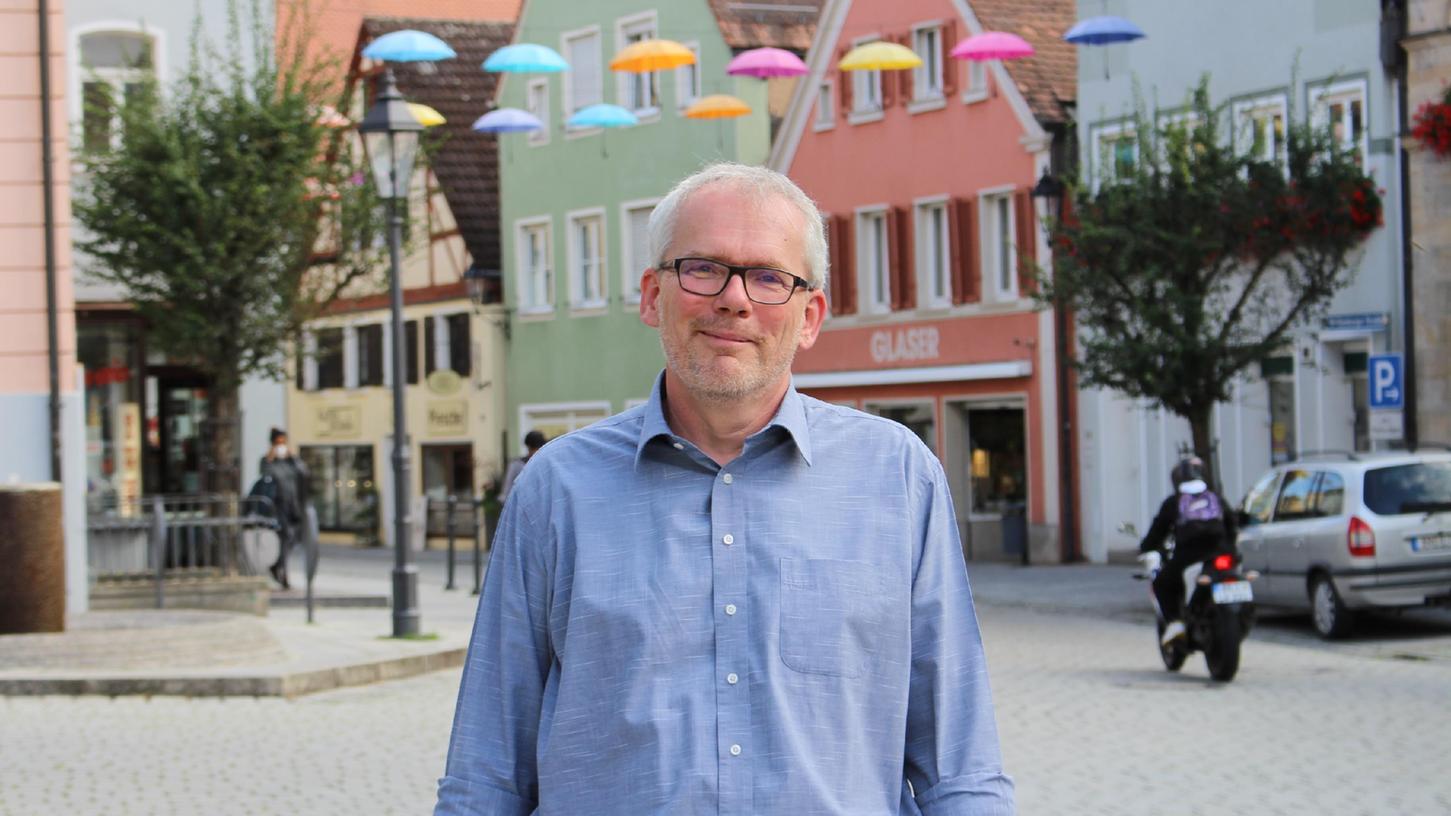 Seinen Slogan „Land leben. Land lieben“ hat sich Herbert Sirois selbst ausgedacht. Er soll die tiefe Beziehung zu seiner Heimatregion, zum Land ausdrücken.