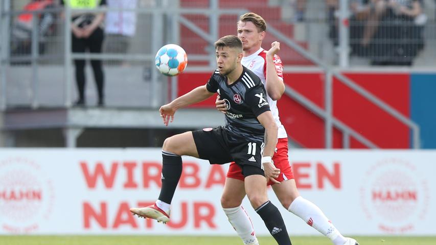 Mathenia, Mut und mehr: Punkt beim Jahn - Noten her für den FCN! Mathenia, Mut und mehr: Punkt beim Jahn - Noten her für den FCN!