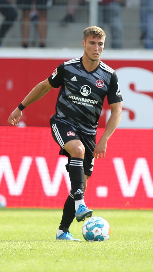 Mathenia, Mut und mehr: Punkt beim Jahn - Noten her für den FCN! Mathenia, Mut und mehr: Punkt beim Jahn - Noten her für den FCN!