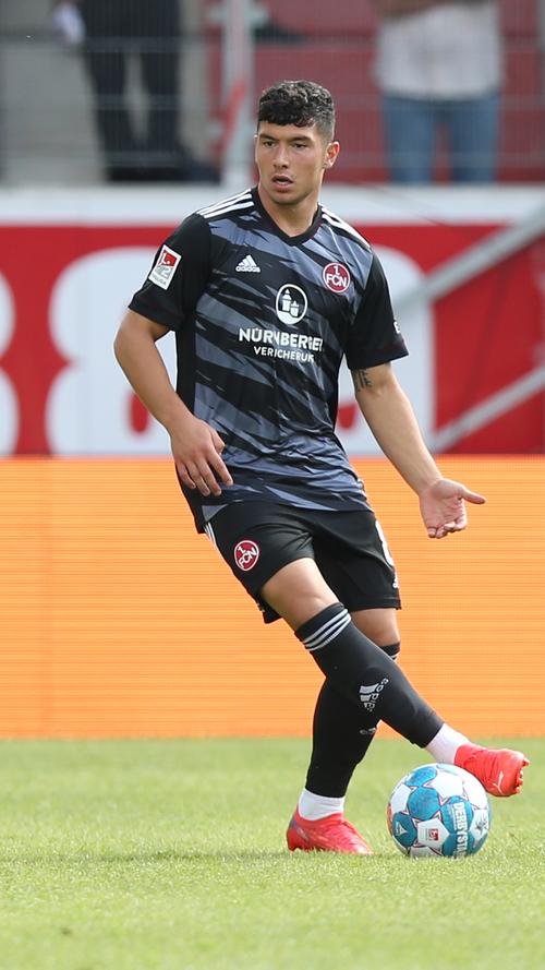 Mathenia, Mut und mehr: Punkt beim Jahn - Noten her für den FCN! Mathenia, Mut und mehr: Punkt beim Jahn - Noten her für den FCN!