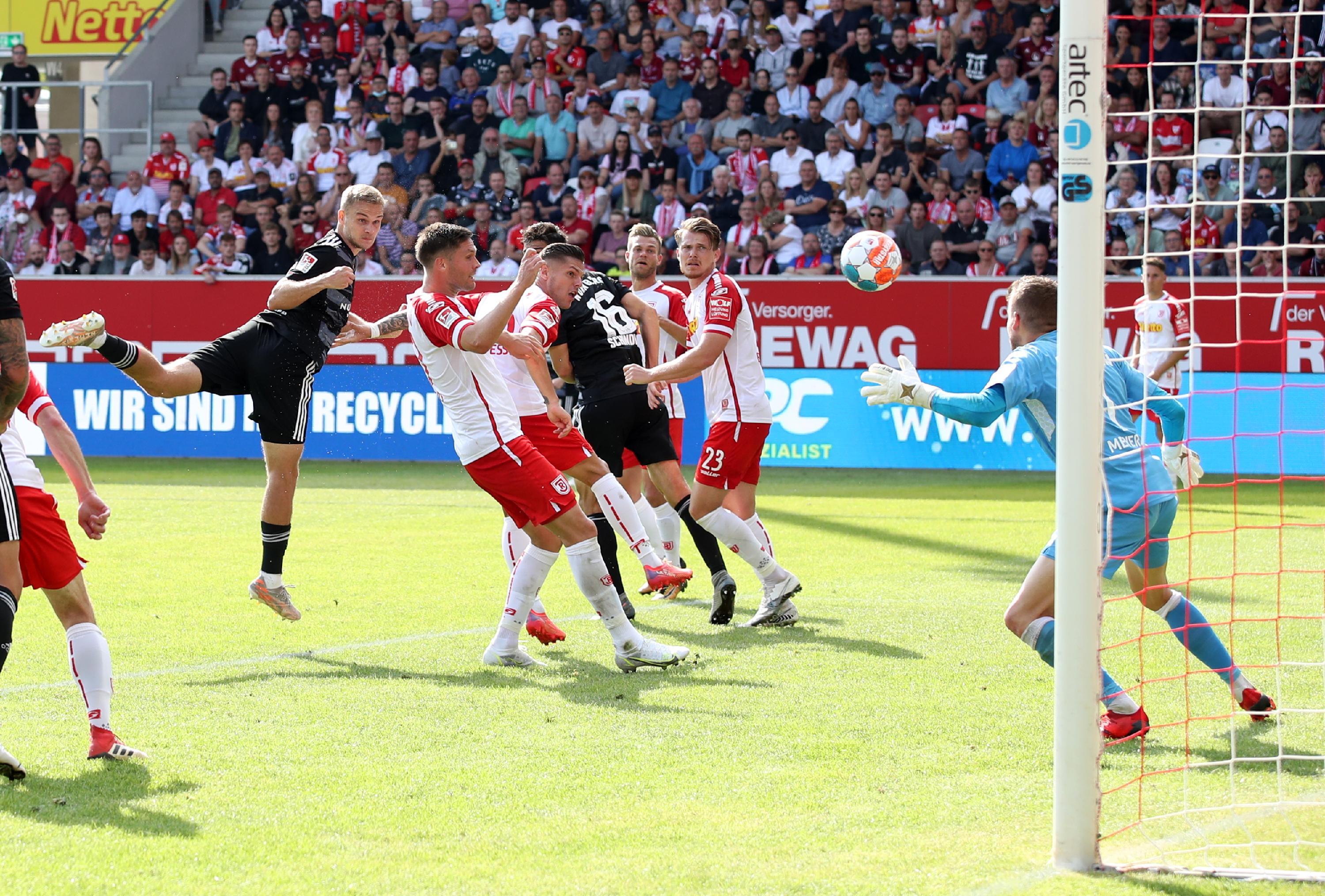 SSV Jahn Regensburg - 1. FC Nuernberg