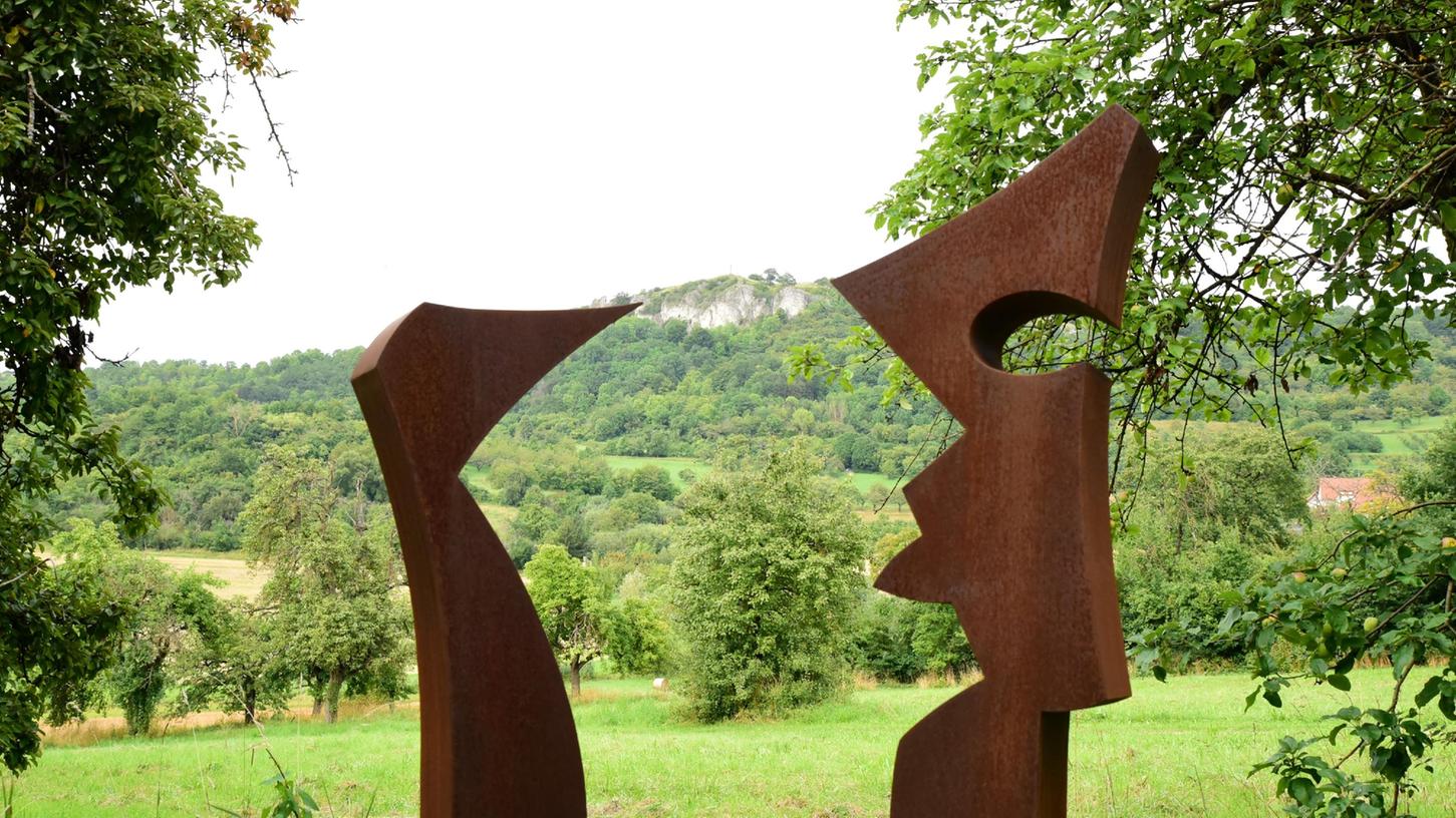 Skulpturenweg am Walberla: Zwei Wächter beschützen nun den Berg der Franken 