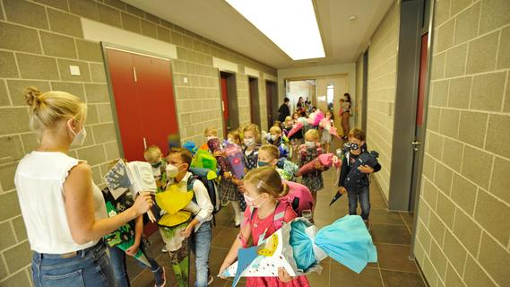 Ganz schön aufregend: Erstklässler freuen sich über Start an der Grundschule in Forchheim Reuth