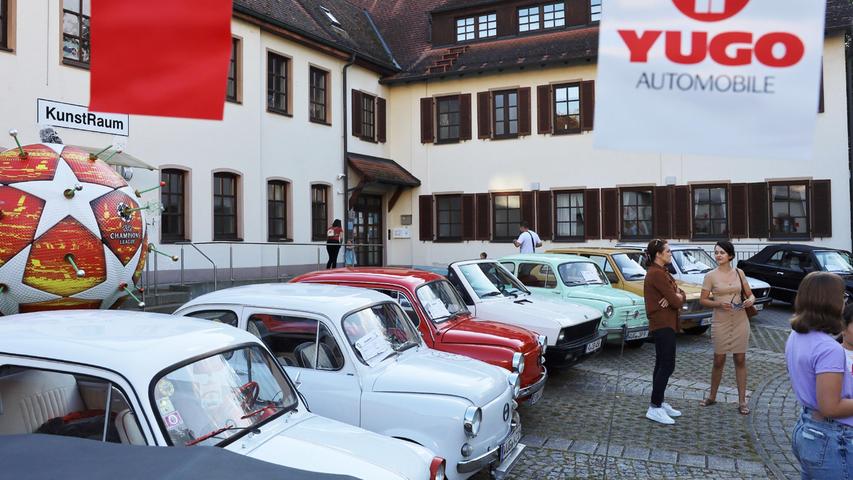 Zastava-Parade in Herzogenaurach