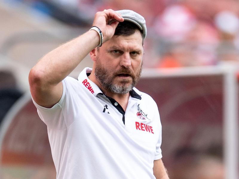 Fußball-Bundesliga am Samstag: Sechs Spiele, sechs Köpfe_urn-newsml-dpa-com-20090101-210911-99-175025_large_4_3.jpg