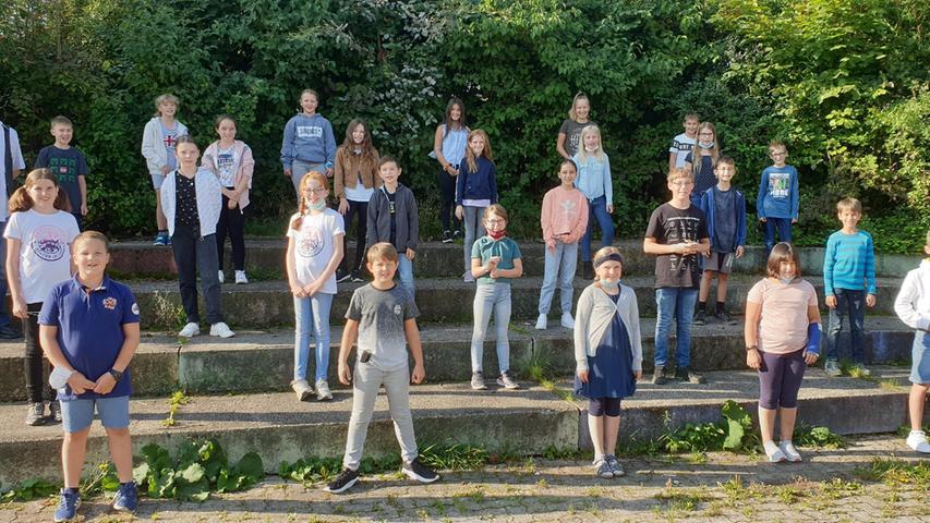 103 Mal erster Schultag für die 5. Klässler an der Realschule Gräfenberg