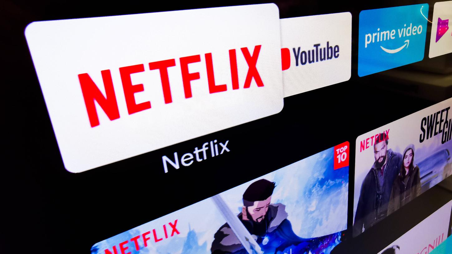 Netflix hat weltweit Millionen Nutzer, die jeden Tag das Streaming-Angebot nutzen.
Netflix hat weltweit Millionen Nutzer, die jeden Tag das Streaming-Angebot nutzen.
