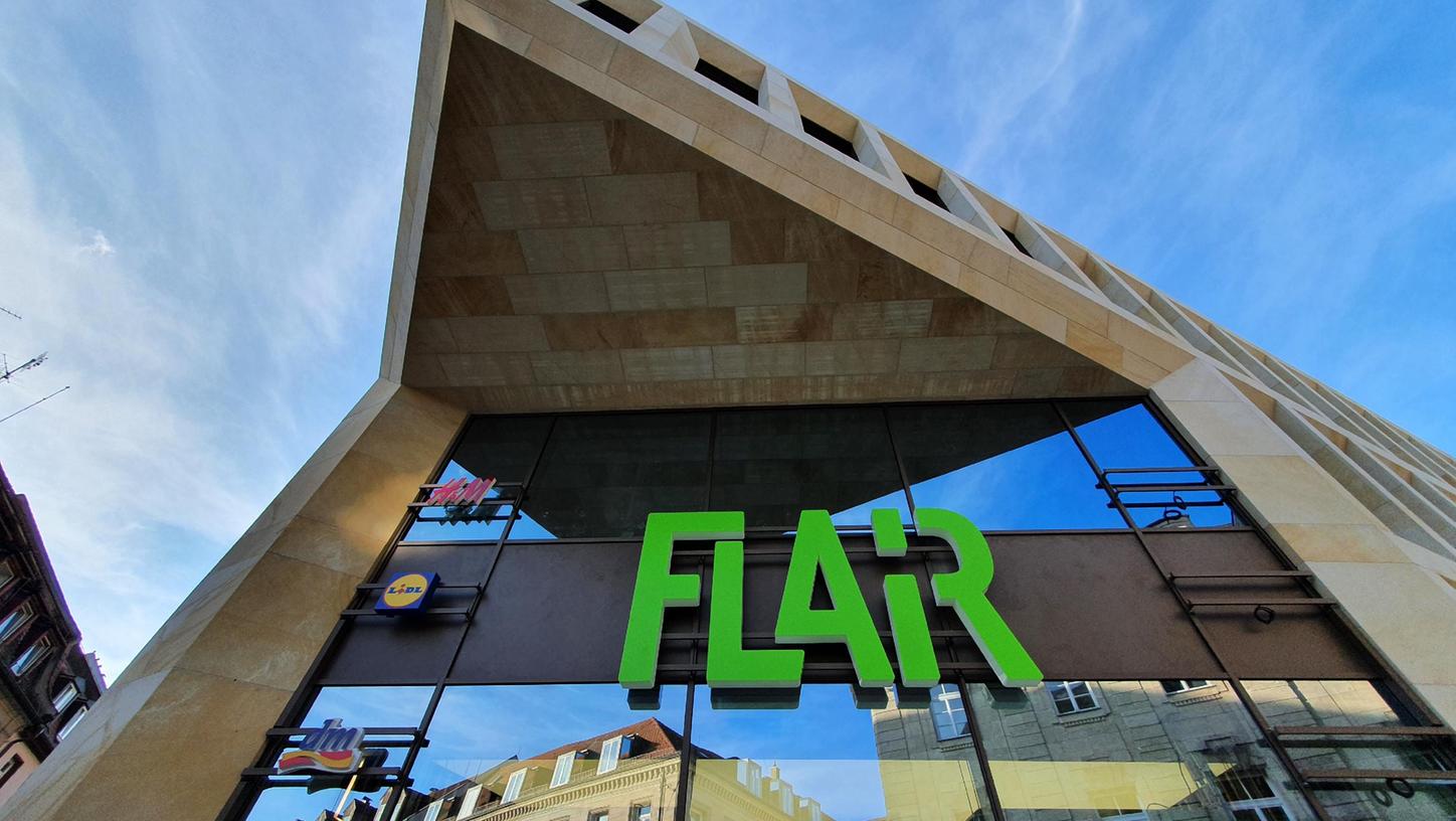 Viel auffälliger als früher im City-Center wurden die Eingänge des "Flair" gestaltet.