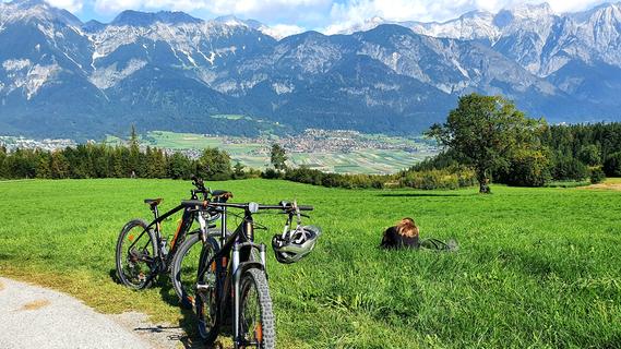 Morgens in die Großstadt, nachmittags mit dem Bike in die Berge - das geht nur in Innsbruck