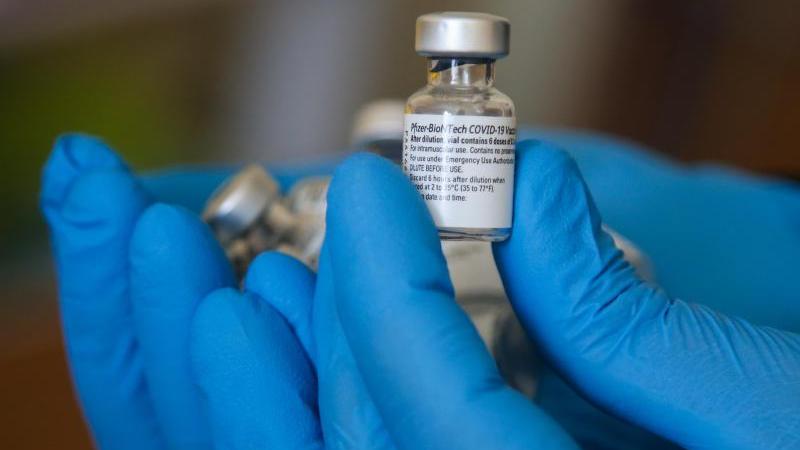Corona-Fehlimpfungen sind nach Angaben des bayerischen Gesundheitsministeriums Einzelfälle. Corona-Fehlimpfungen sind nach Angaben des bayerischen Gesundheitsministeriums Einzelfälle.